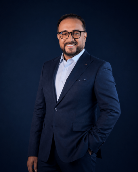 حامد حکیم‌زاده — بنیان‌گذار زرنوش